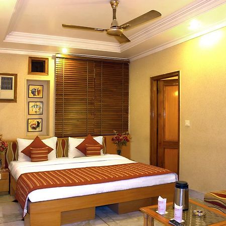 Hotel Singh International Δελχί Εξωτερικό φωτογραφία