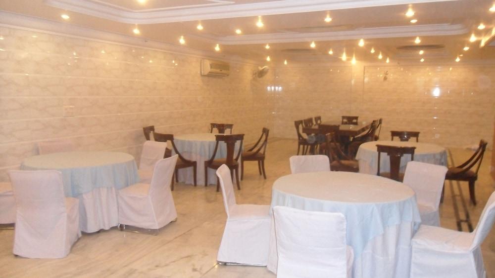 Hotel Singh International Δελχί Εξωτερικό φωτογραφία