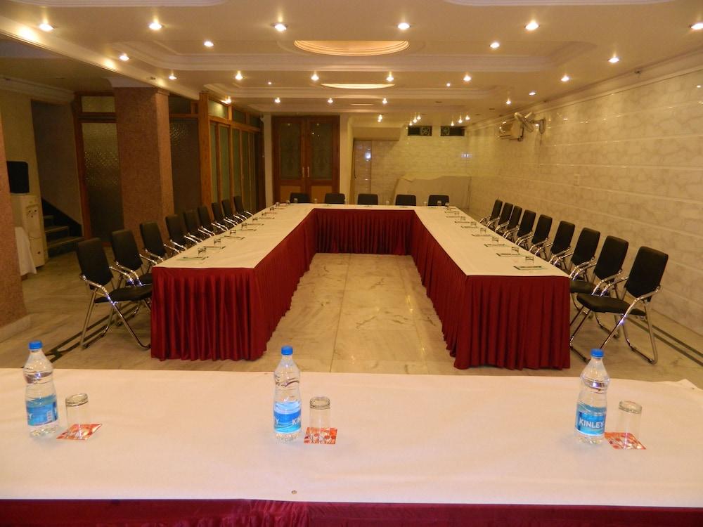 Hotel Singh International Δελχί Εξωτερικό φωτογραφία