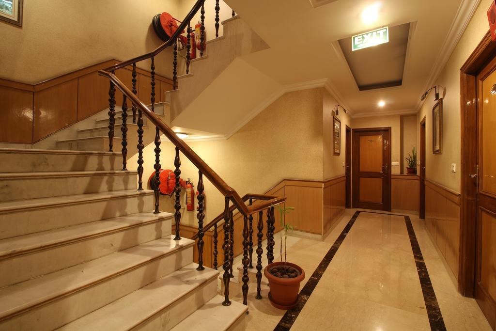 Hotel Singh International Δελχί Εξωτερικό φωτογραφία